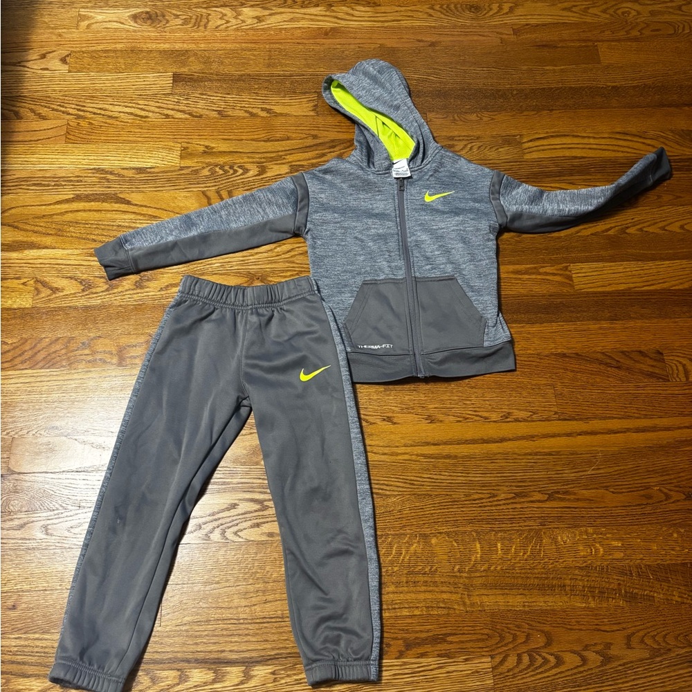 Nike Therma-Fit Gray and Neon Yellow Jacket